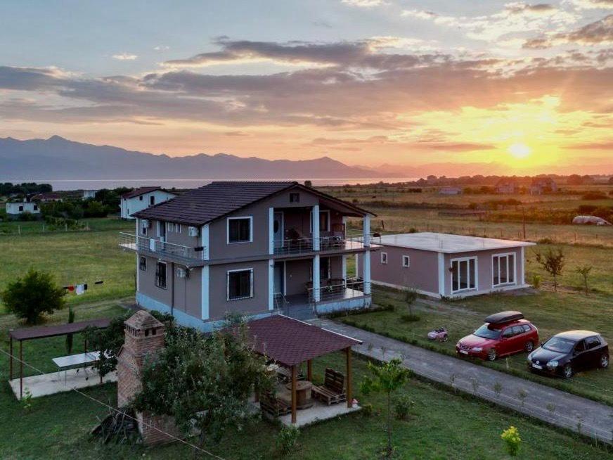 Hotel Villa Ballkan Grile Ngoại thất bức ảnh